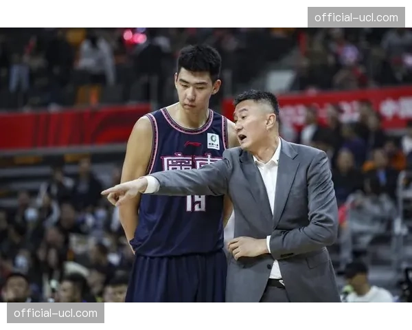 北京北汽大比分不敌广东宏远，比赛中多次尝试“西班牙挡拆”未能破解对手换防
